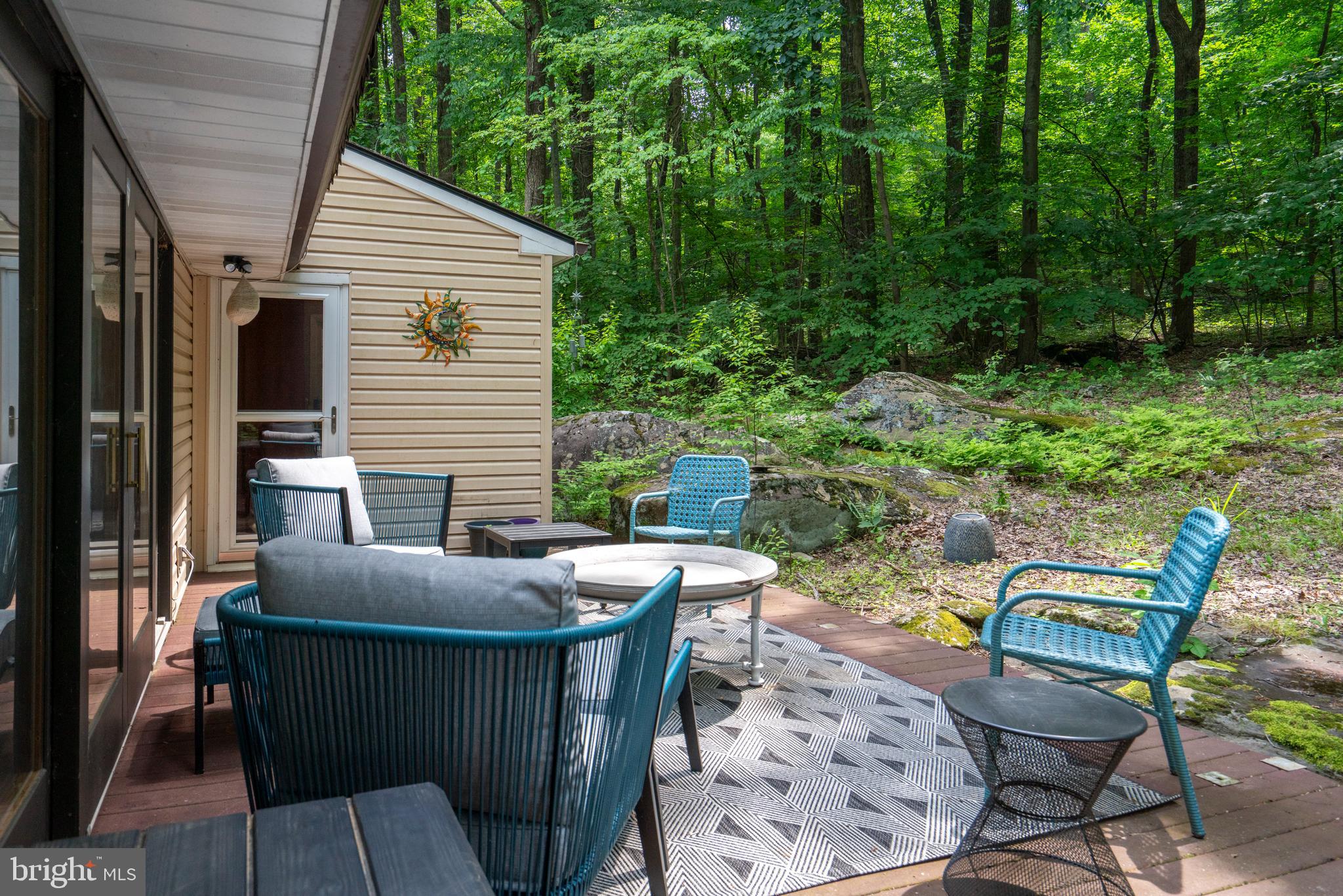 284 Whites Mill Road Green Lane, PA 18054 - Photo 48 of 54 a backyard of a house with table and chairs