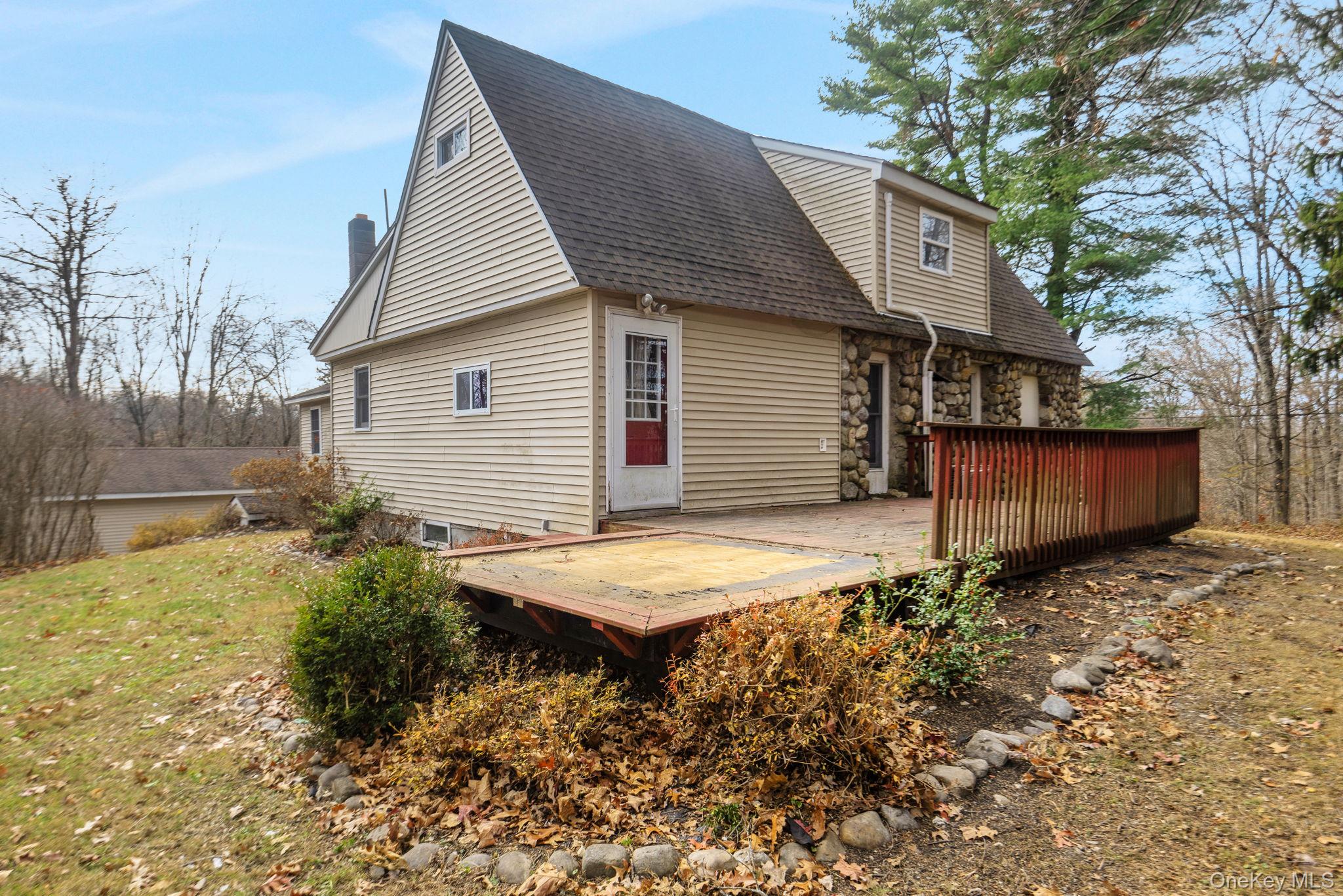 37 Pressler Road Wallkill, NY 12589 - Photo 25 of 25 a front view of a house with garden