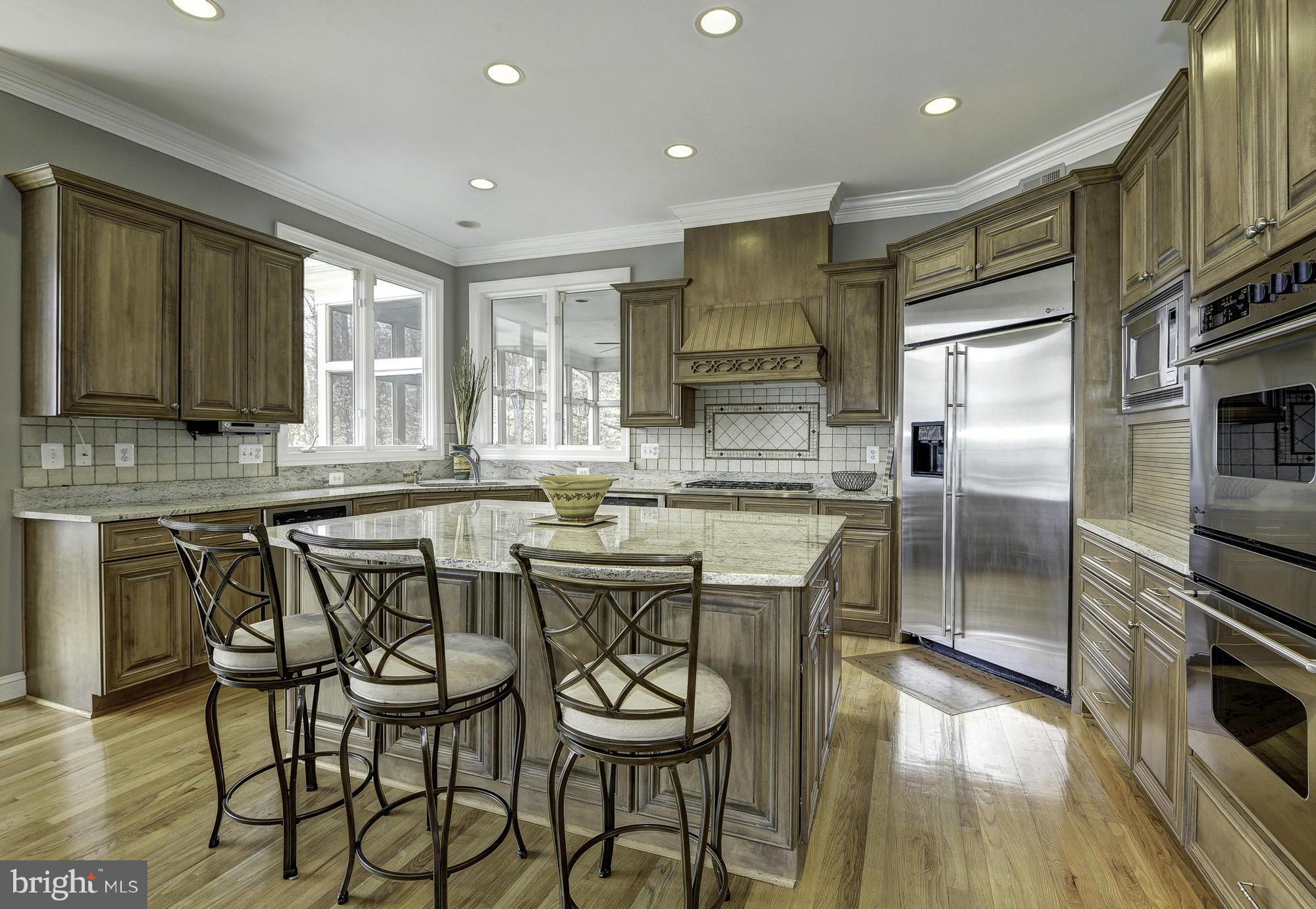 13442 Loyalty Road Leesburg, VA 20176 - Photo 4 of 30 Kitchen