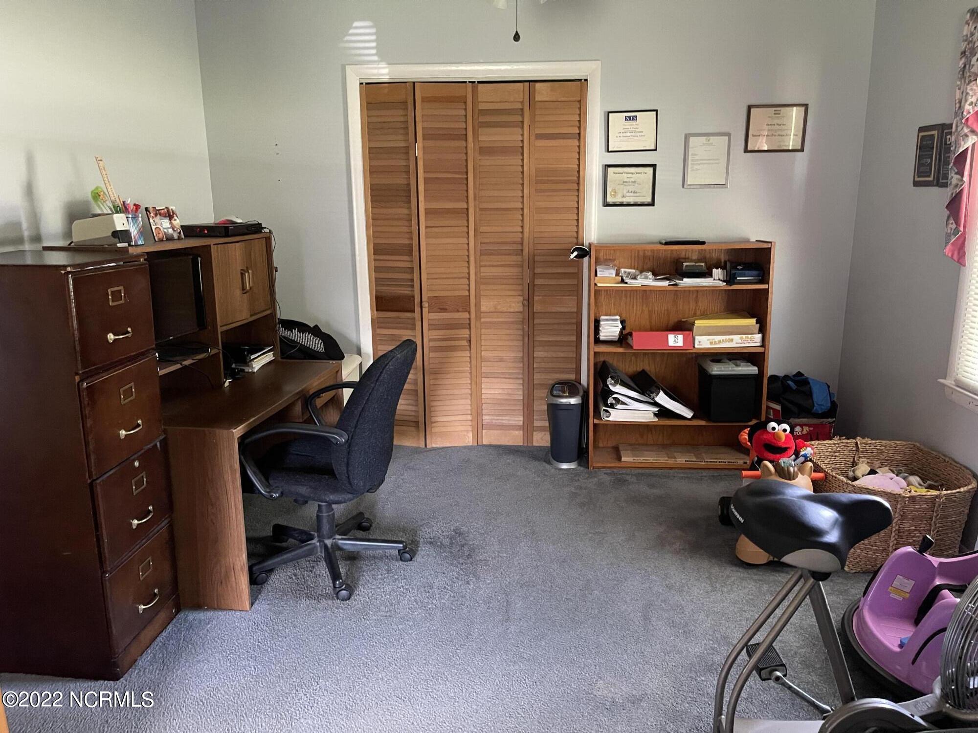 752 Sykes Road Kinston, NC 28504 - Photo 33 of 46 Office