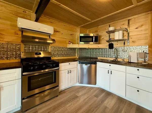 $335,000 | 339 Main Street, Calais, ME 04619
