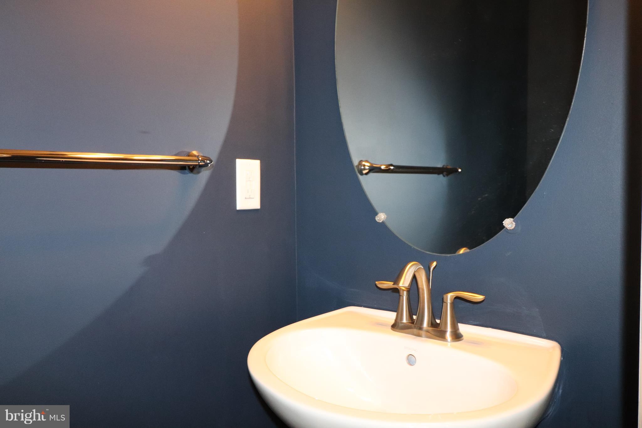 1011 Red Clover Road Gambrills, MD 21054 - Photo 10 of 28 Powder Room #1