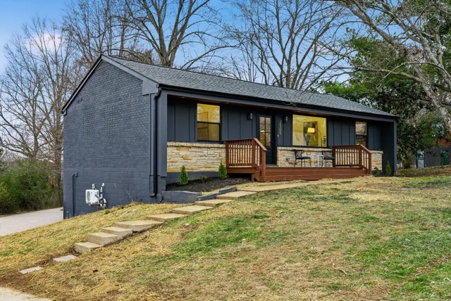 $814,900 | 2505 Shadow Lane, Nashville, TN 37216