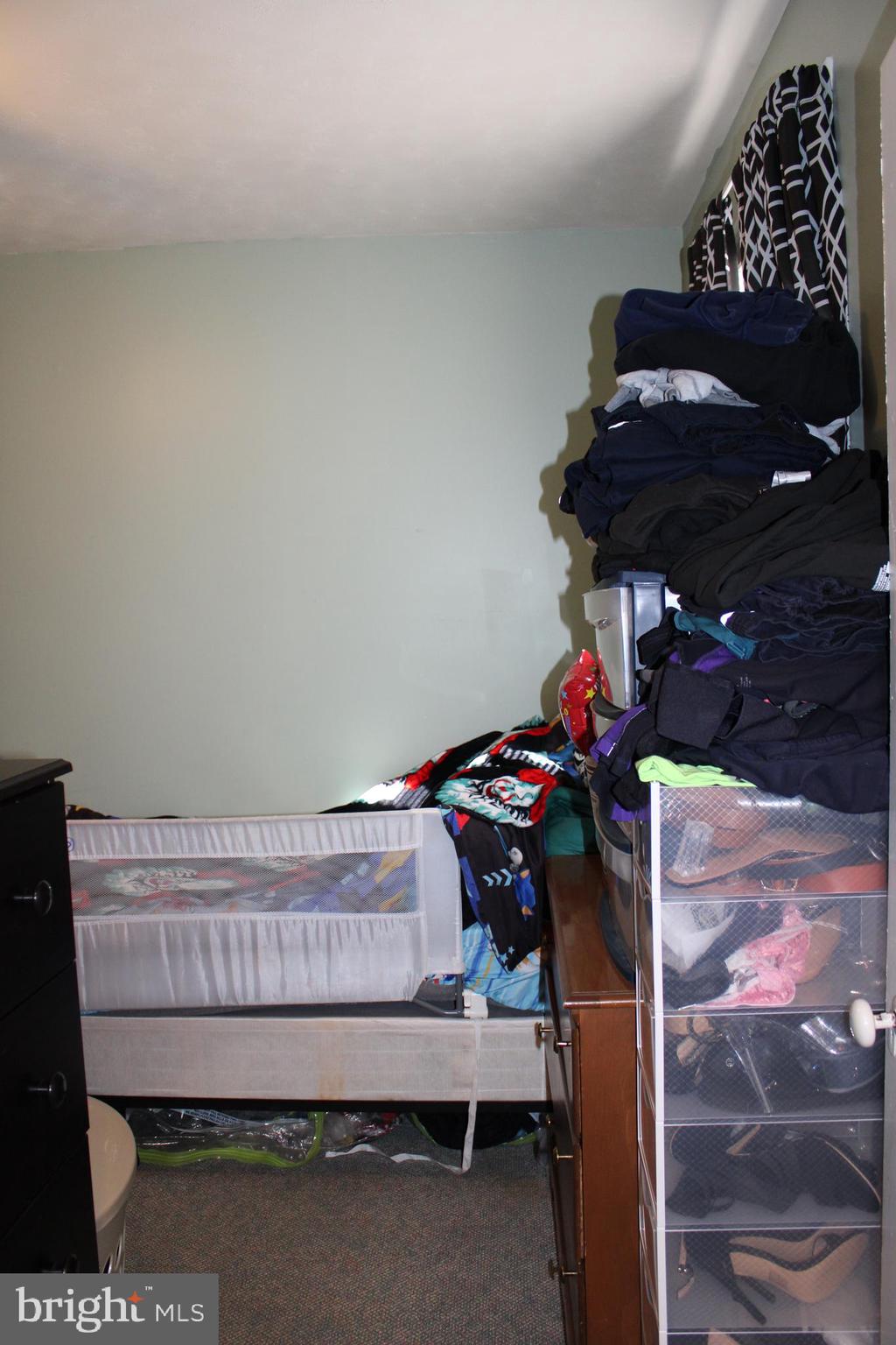 10117 Hummingbird Street Ellerslie, MD 21529 - Photo 71 of 76 Bedroom 3 View 2