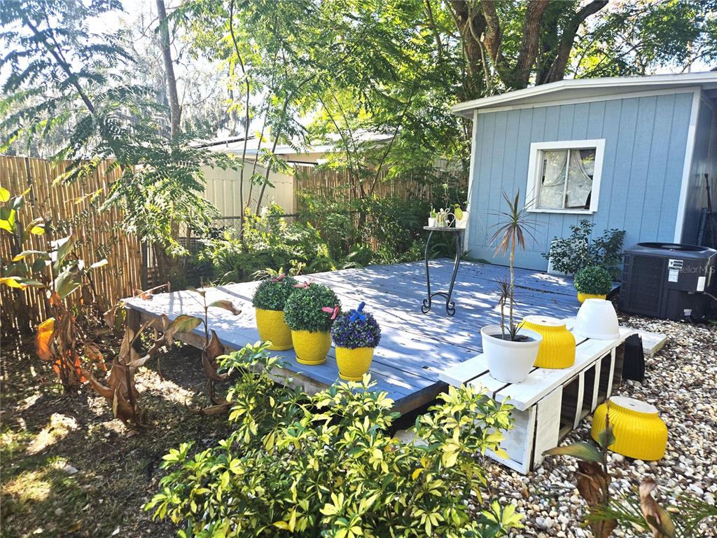 2455 Royal Road DeLand, FL 32724 - Photo 4 of 18 a view of a swimming pool with a patio