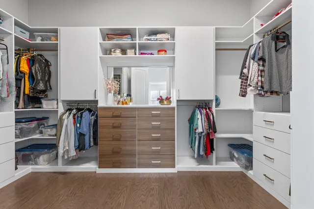 $4,000 | 2311 Pale Star Drive, Conroe, TX 77384