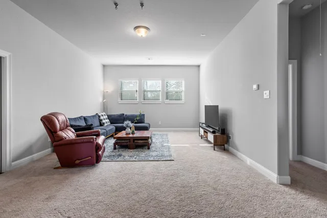 $4,000 | 2311 Pale Star Drive, Conroe, TX 77384