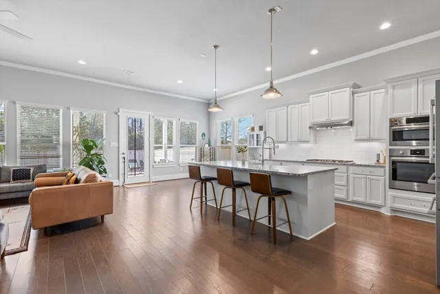 $4,000 | 2311 Pale Star Drive, Conroe, TX 77384