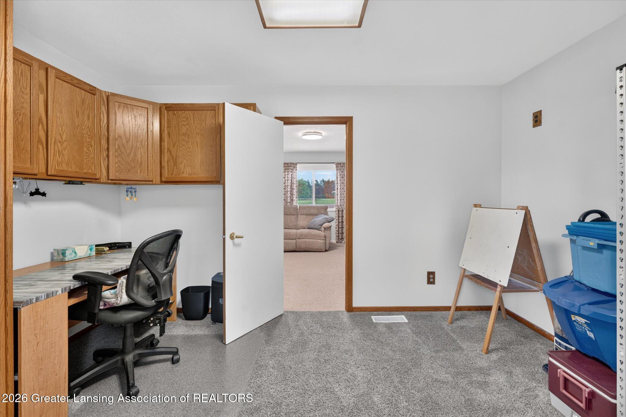 3384 North Michigan Road Dimondale, MI 48821 - Photo 15 of 72 17-3384-N-Michigan-Rd-Windowstill