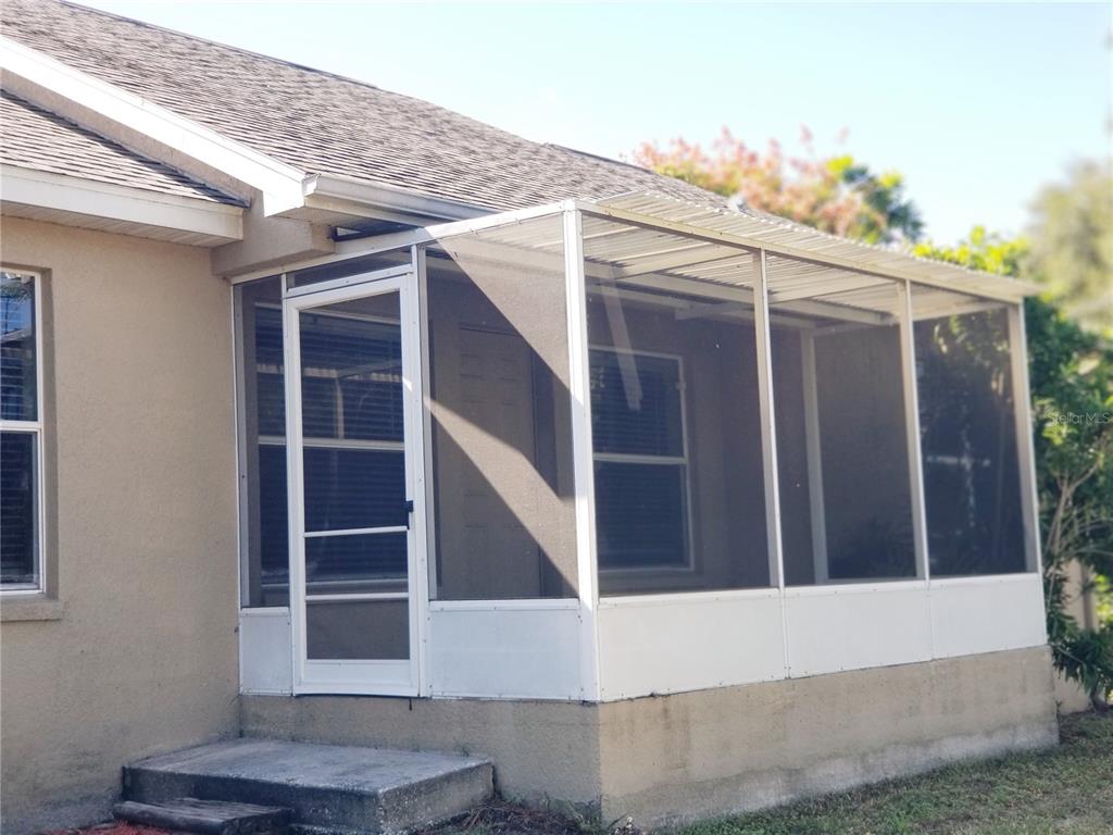 5245 Kapok Drive New Port Richey, FL 34652 - Photo 5 of 38