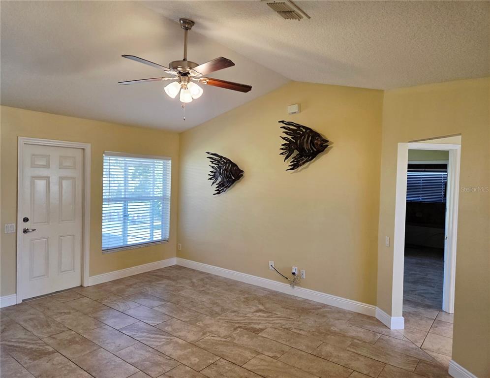 5245 Kapok Drive New Port Richey, FL 34652 - Photo 9 of 38