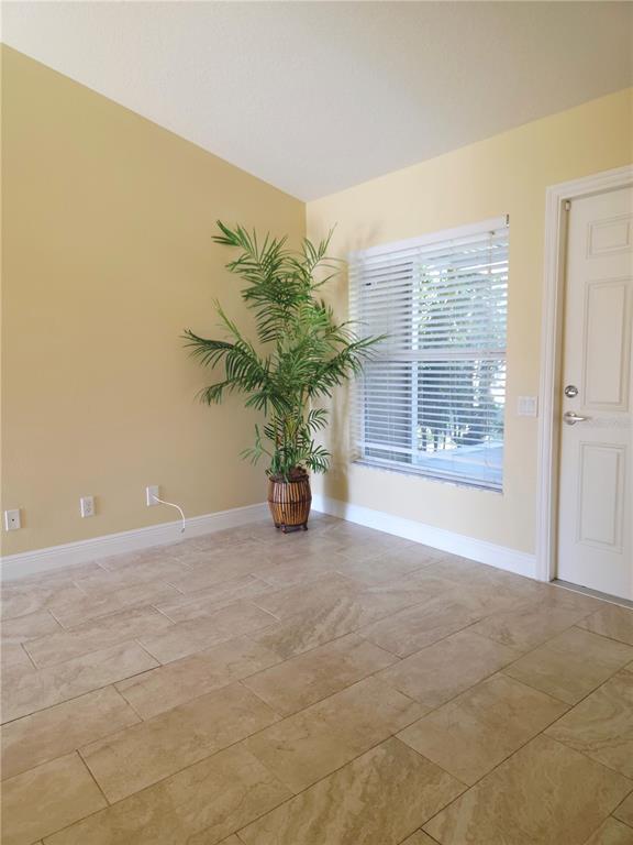 5245 Kapok Drive New Port Richey, FL 34652 - Photo 10 of 38