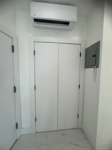 $4,300 | 91-04 43rd Avenue | Elmhurst