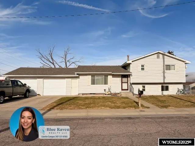 $300,000 | 1850 West Walnut Street, Wheatland, WY 82201