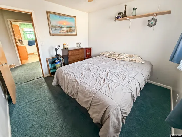 $290,000 | 1850 West Walnut Street, Wheatland, WY 82201