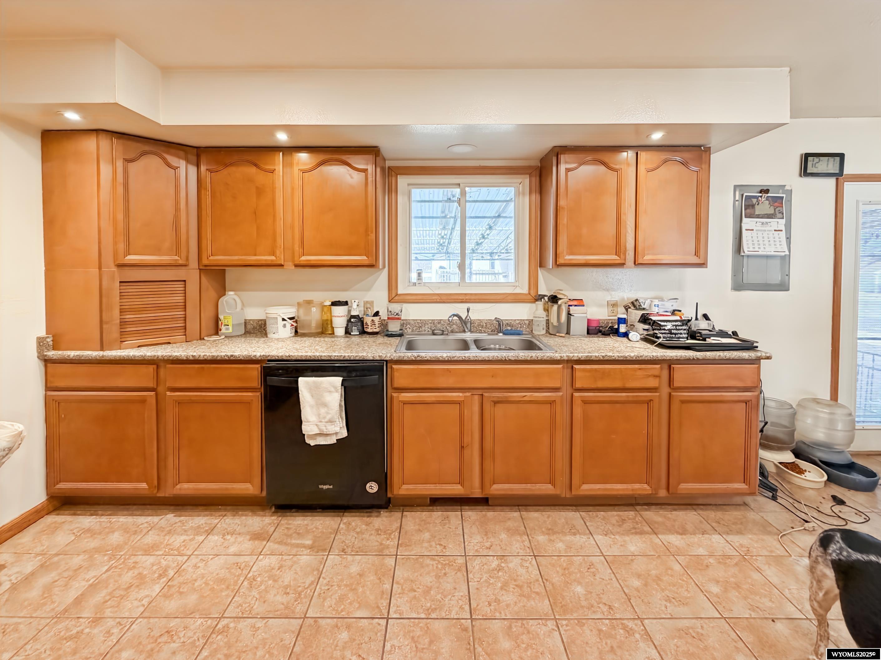 1850 West Walnut Street Wheatland, WY 82201 - Photo 3 of 20