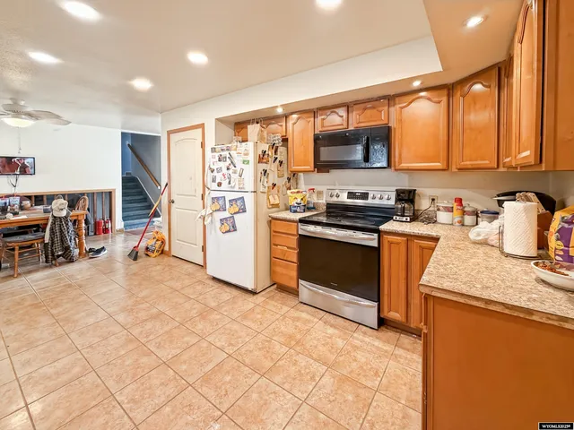 $300,000 | 1850 West Walnut Street, Wheatland, WY 82201