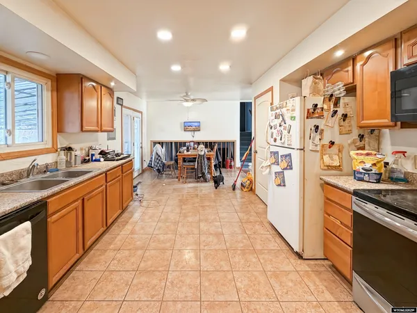 $290,000 | 1850 West Walnut Street, Wheatland, WY 82201