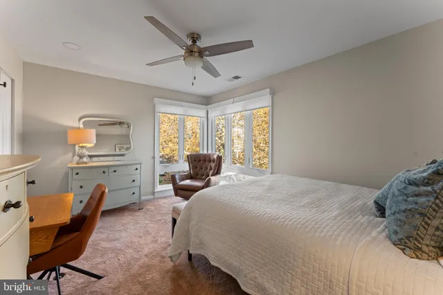 $735,000 | 436 Oyster Cove Drive, Grasonville, MD 21638