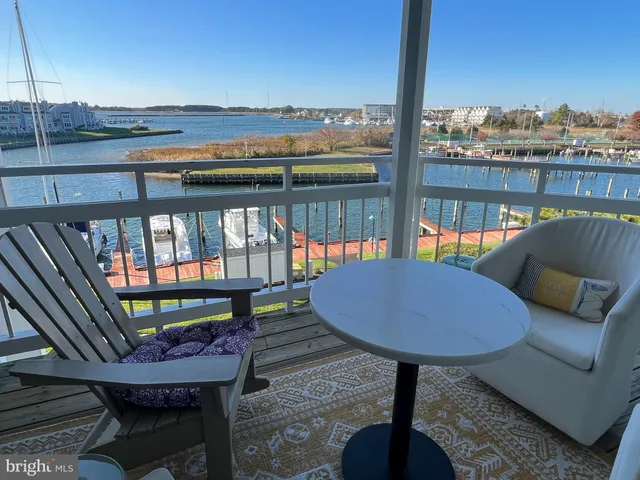 $735,000 | 436 Oyster Cove Drive, Grasonville, MD 21638