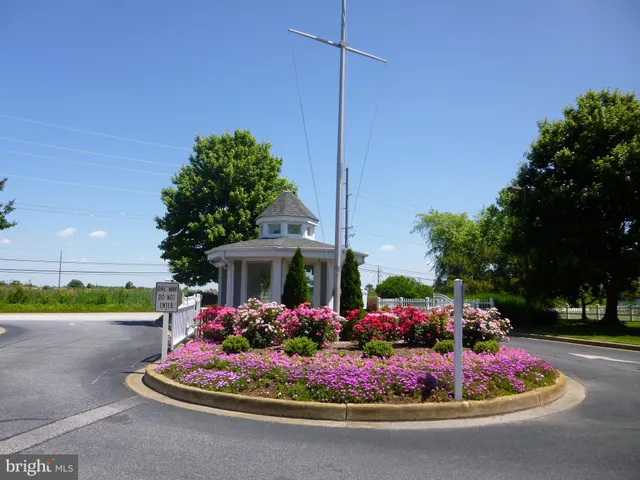 $735,000 | 436 Oyster Cove Drive, Grasonville, MD 21638