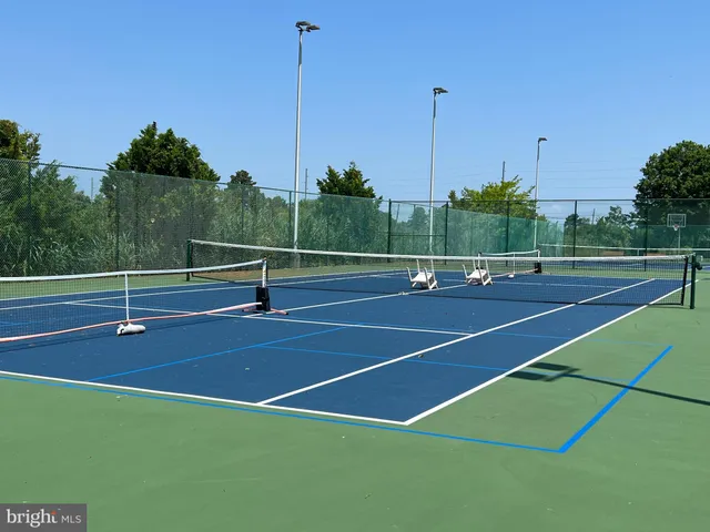 $735,000 | 436 Oyster Cove Drive, Grasonville, MD 21638