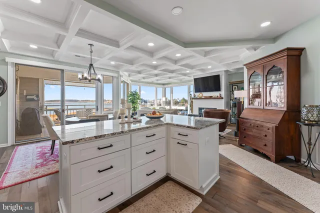 $735,000 | 436 Oyster Cove Drive, Grasonville, MD 21638