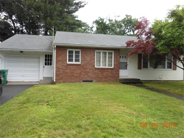 611 Granby Road Chicopee, MA 01013 - Photo 1 of 11