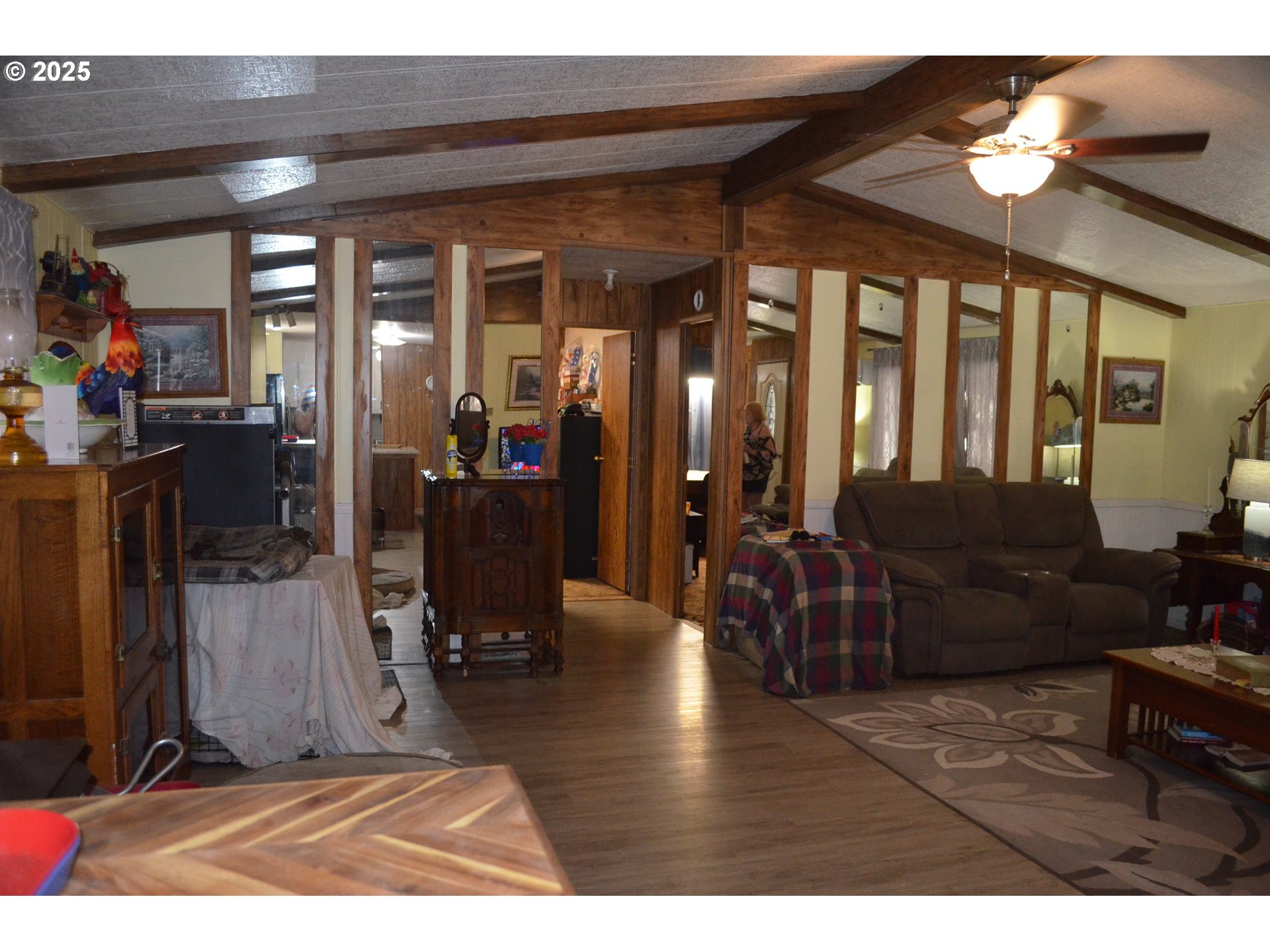 136028 Highway 97 Crescent, OR 97733 - Photo 21 of 48
