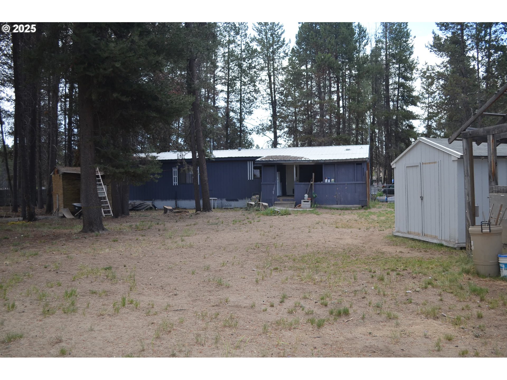 136028 Highway 97 Crescent, OR 97733 - Photo 32 of 48