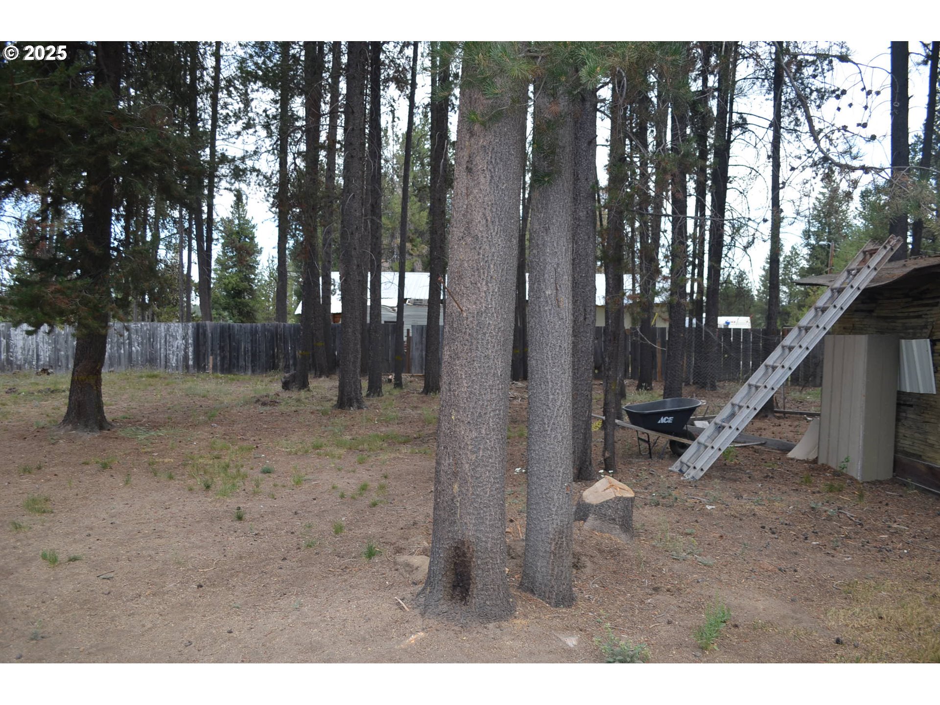 136028 Highway 97 Crescent, OR 97733 - Photo 38 of 48