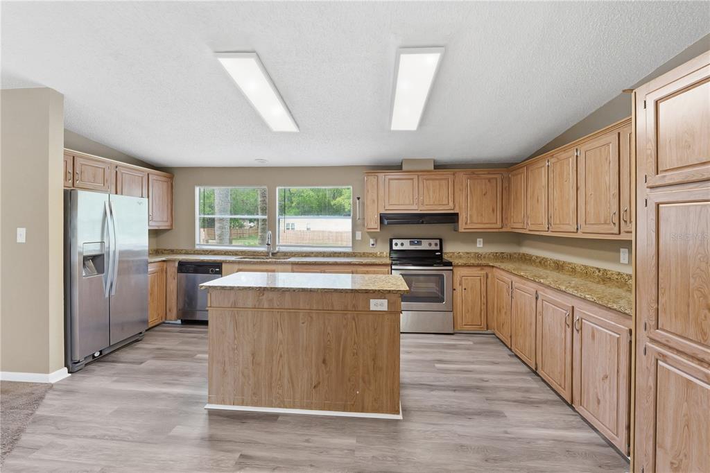3205 Oakland Road South Lakeland, FL 33801 - Photo 15 of 34