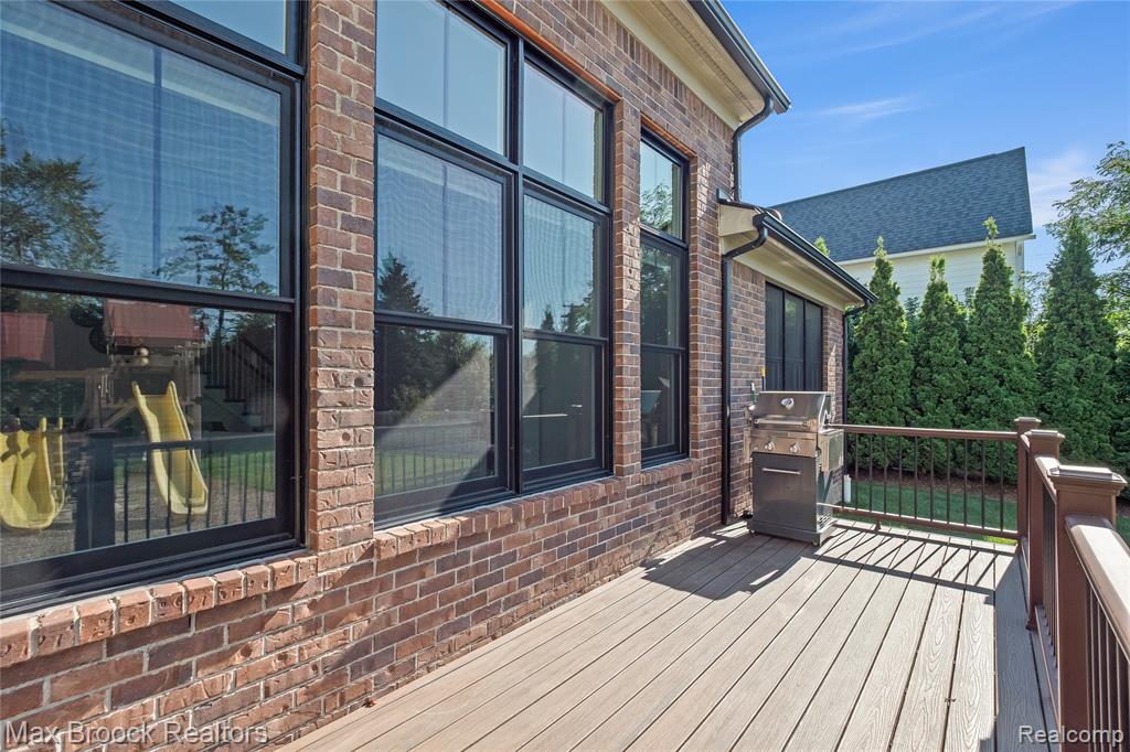 1180 Manchester Road Birmingham, MI 48009 - Photo 41 of 45