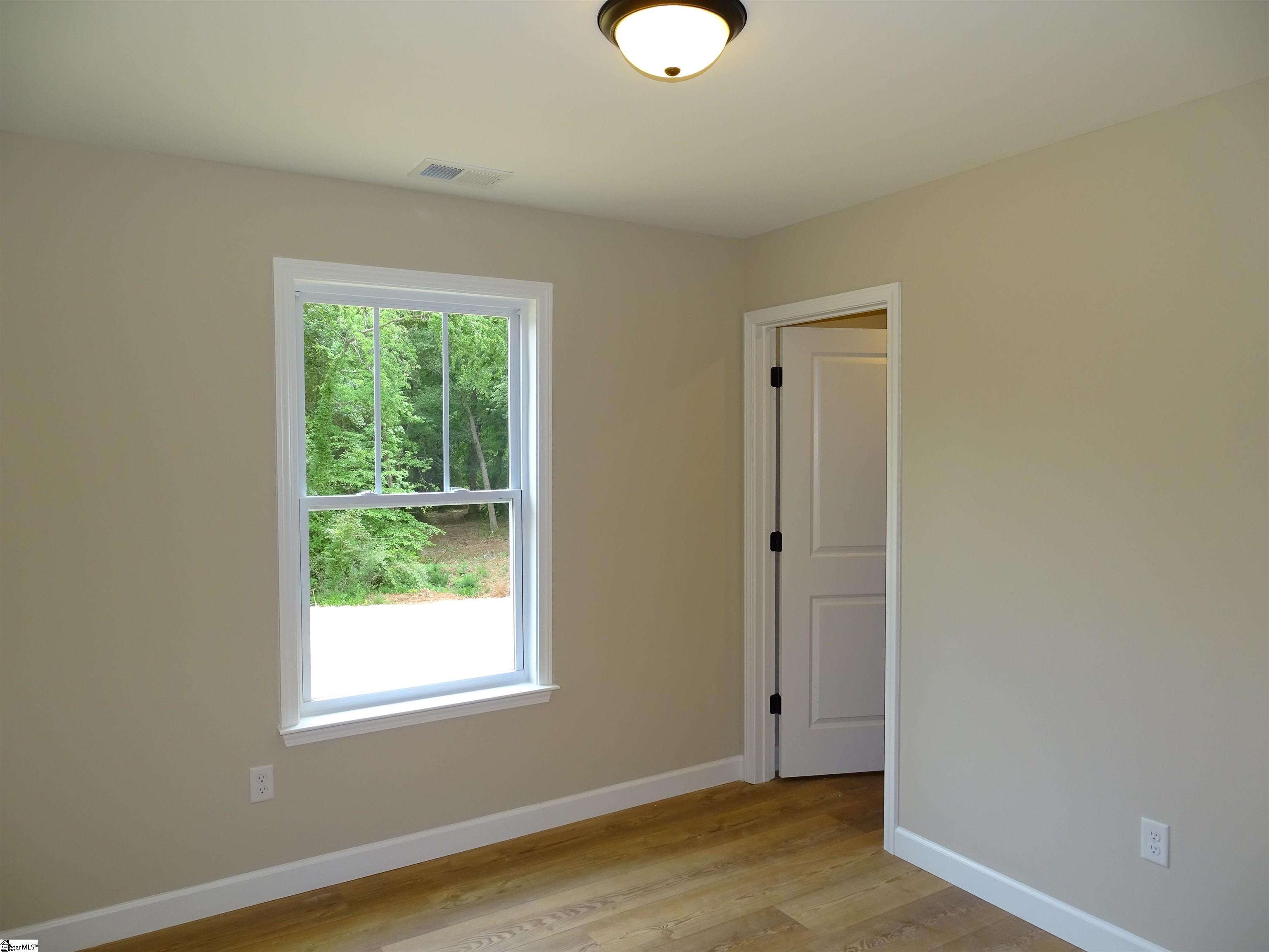 242-246 Brewton Road Spartanburg, SC 29301 - Photo 28 of 36