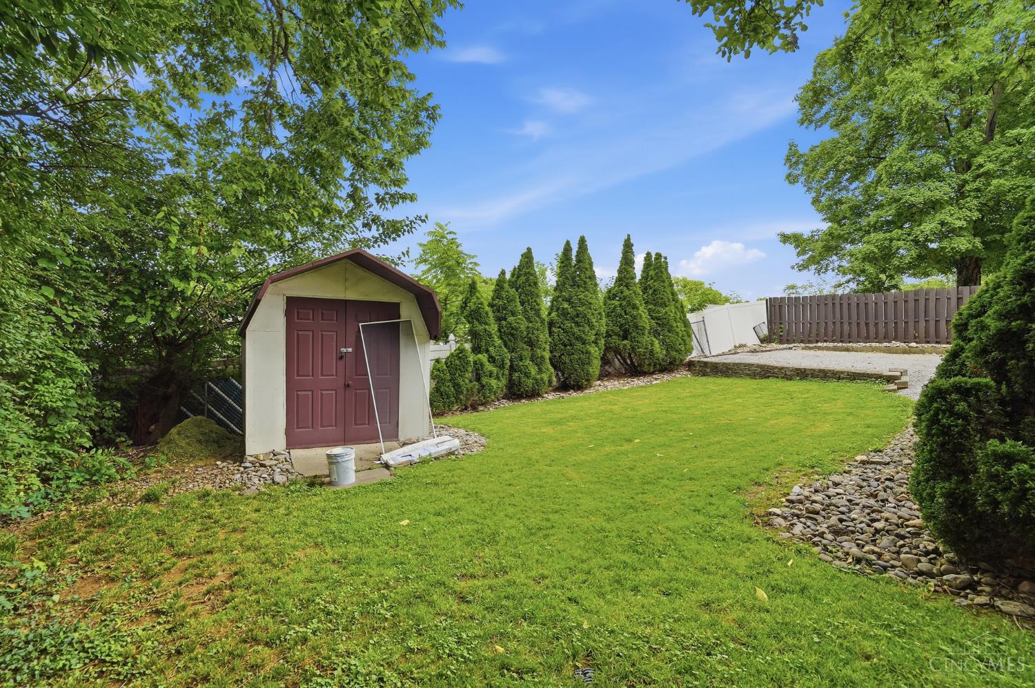 3380 North Bend Road Cincinnati, OH 45247 - Photo 27 of 38