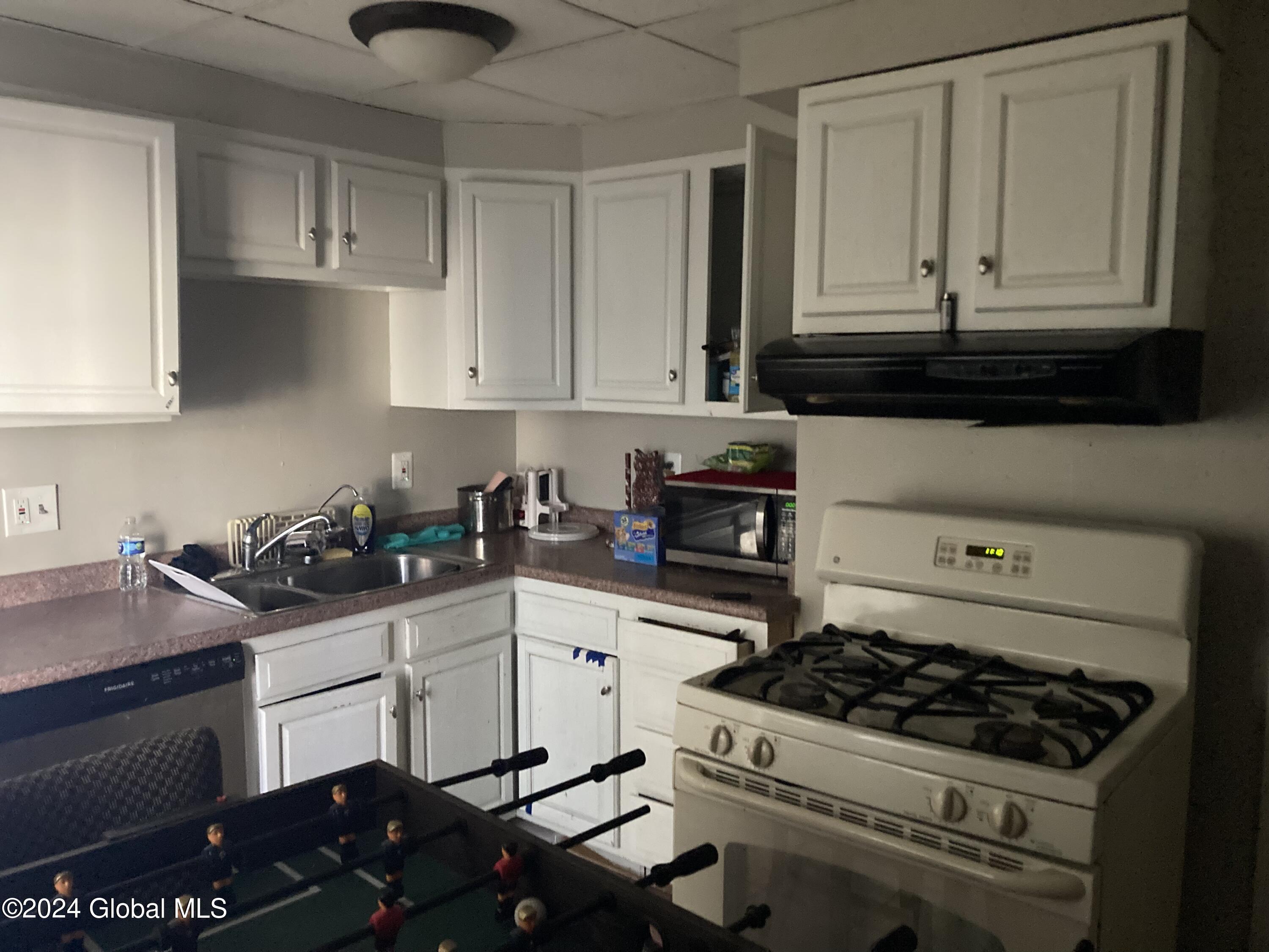 626 4th Street Troy, NY 12180 - Photo 15 of 33 IMG_7246 (1)