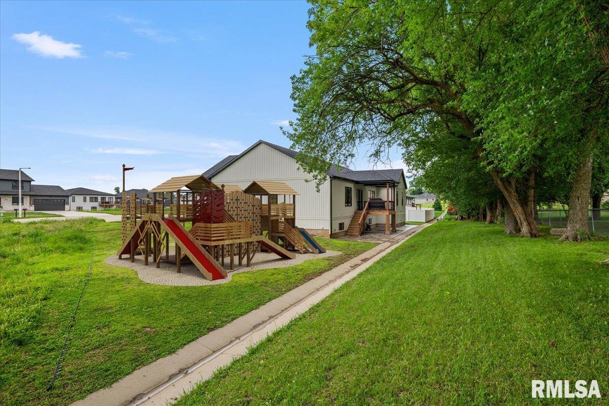 55 Firefly Court Chatham, IL 62629 - Photo 35 of 39