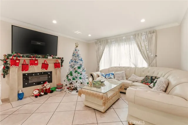 $930,000 | 20442 Runnymede Street, Winnetka, CA 91306