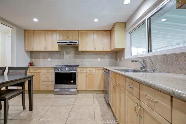 $930,000 | 20442 Runnymede Street, Winnetka, CA 91306