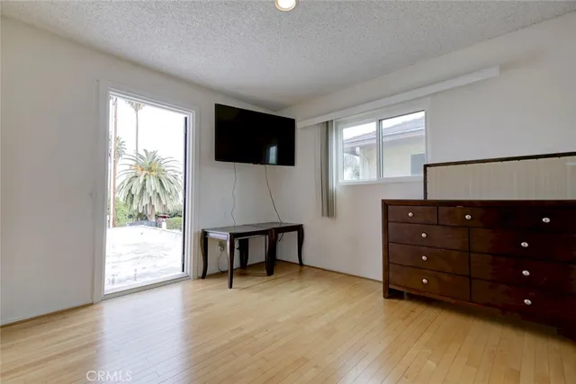 $930,000 | 20442 Runnymede Street, Winnetka, CA 91306