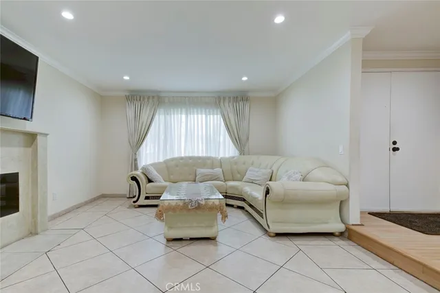 $930,000 | 20442 Runnymede Street, Winnetka, CA 91306