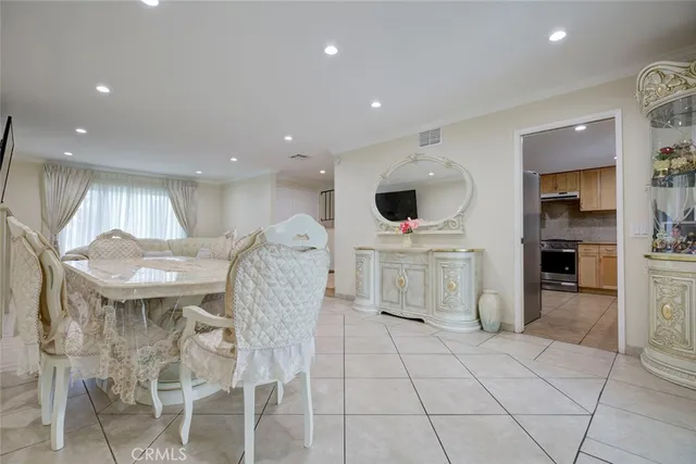 $929,000 | 20442 Runnymede Street, Winnetka, CA 91306