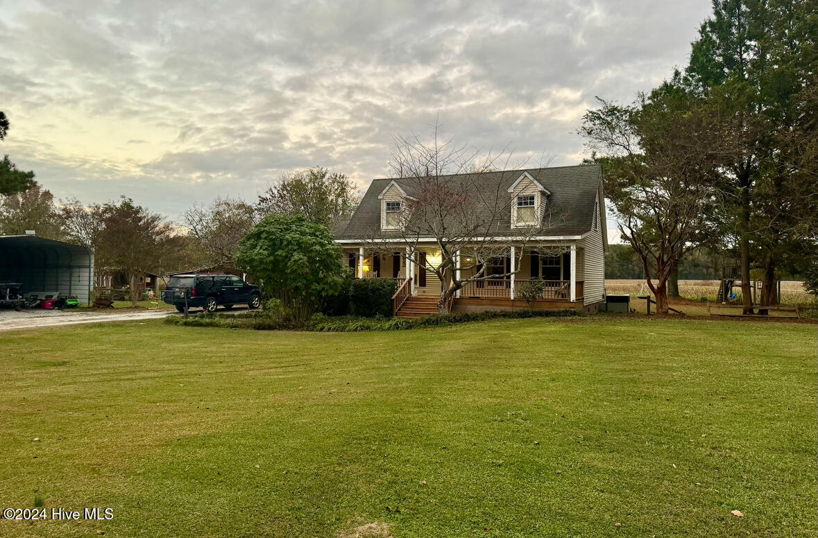 180 Beaman Road New Bern, NC 28562 - Photo 1 of 23 Outside Front