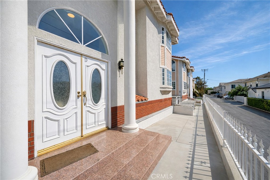 32 Diamond Street, Unit D Arcadia, CA 91006 - Photo 16 of 18