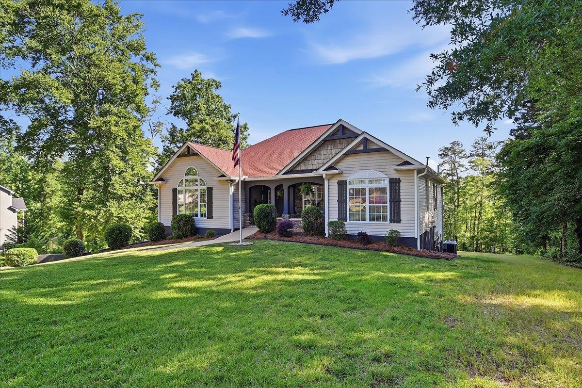 24 Carriage Drive Greer, SC 29651 - Photo 2 of 41