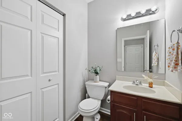 $235,000 | 2337 Colfax Lane, Indianapolis, IN 46260