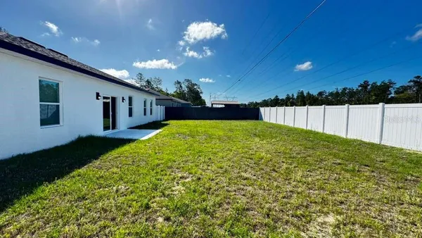 $1,995 | 17046 Southwest 44th Circle, Ocala, FL 34473