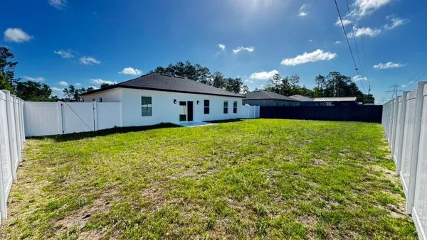 $1,995 | 17046 Southwest 44th Circle, Ocala, FL 34473