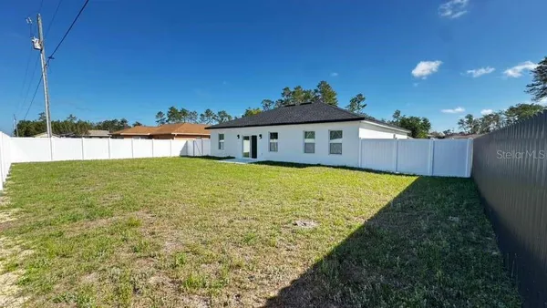 $1,995 | 17046 Southwest 44th Circle, Ocala, FL 34473