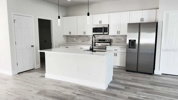 $1,995 | 17046 Southwest 44th Circle, Ocala, FL 34473